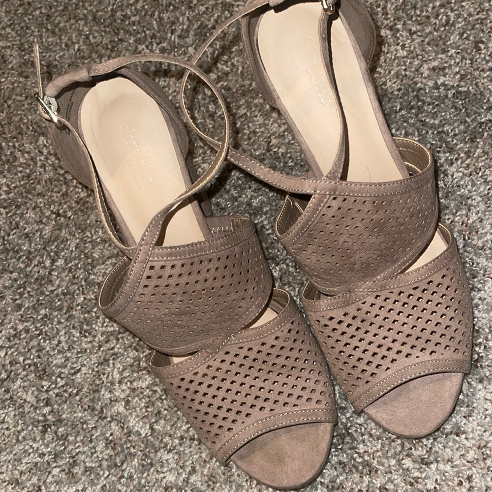 Nude , comfortable peep toes!